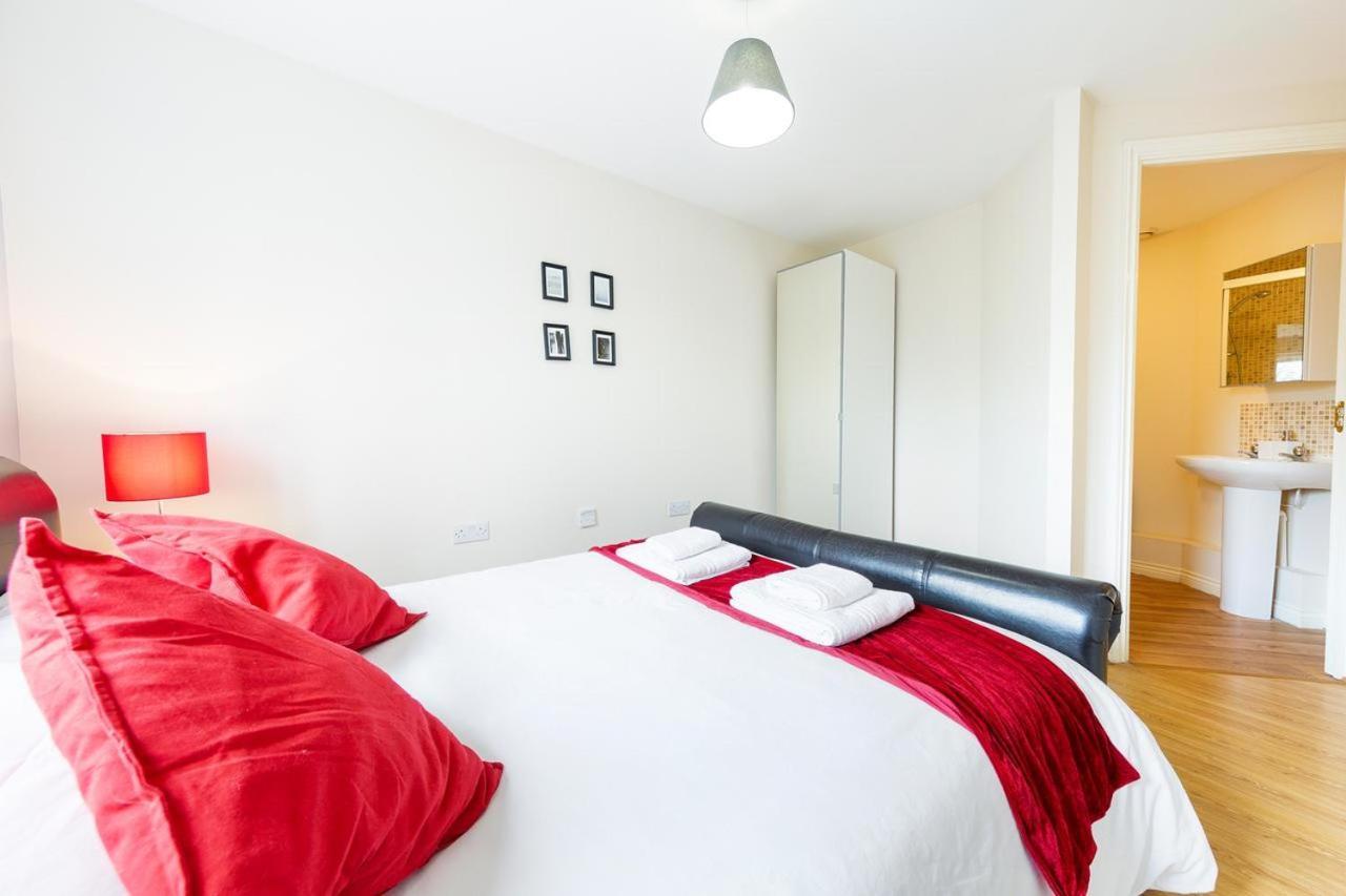 Luxury Apartment FREE PARKING Bristol Extérieur photo